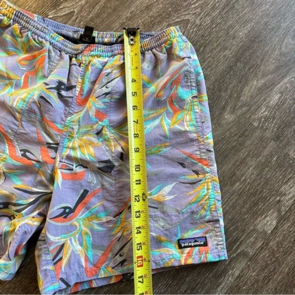 Patagonia Men's SMALL Baggies shorts Birds Of Paradise Swim Trunks Lined - Picture 15 of 16